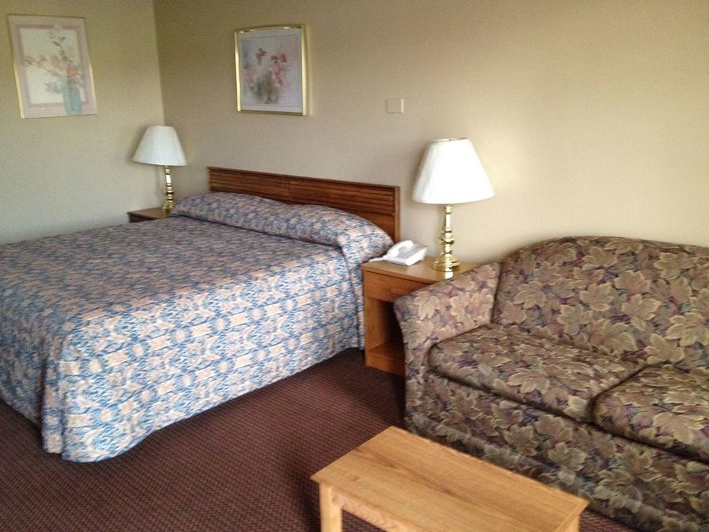 Mcclellan Inn Anniston Chambre photo